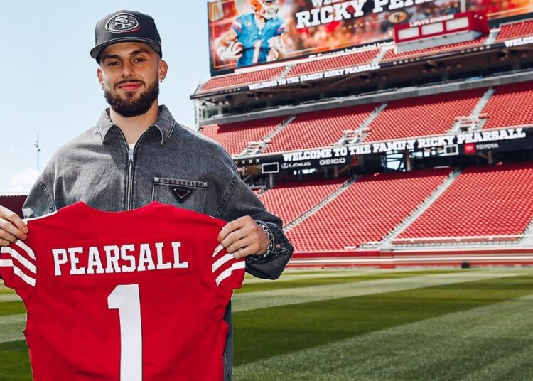 jogador-da-nfl-recebe-alta-um-dia-apos-ser-baleado-no-peito:-‘deus-o-protegeu’