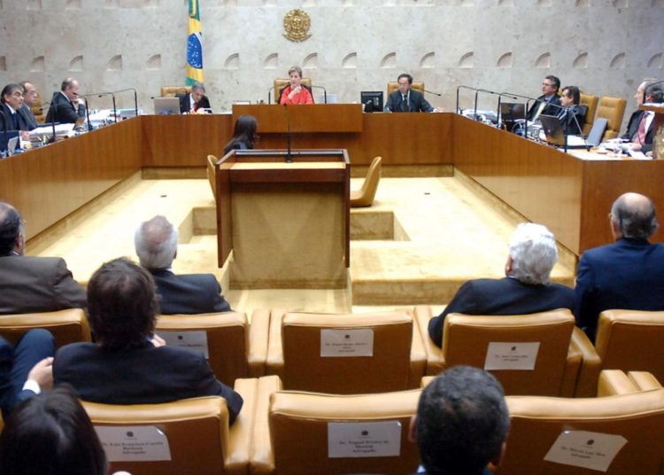 stf-invalida-lei-que-proibe-linguagem-neutra-nas-escolas-de-uberlandia