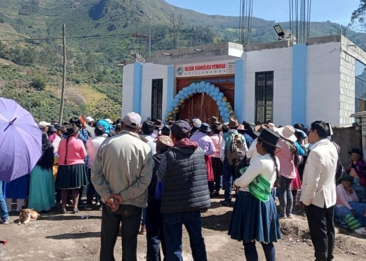 pesquisa:-evangelicos-crescem-no-peru,-principalmente-em-areas-rurais