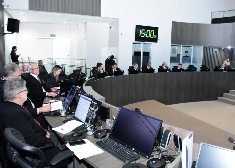 justica-julga-inconstitucional-uso-da-biblia-e-mencao-a-deus-em-sessoes-legislativas-da-pb